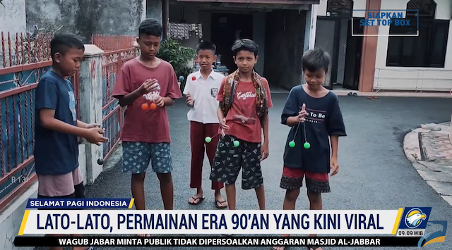 Waspadai Dampak Negatif Lato-Lato bagi Lingkungan Sekitar. Foto: Metro TV