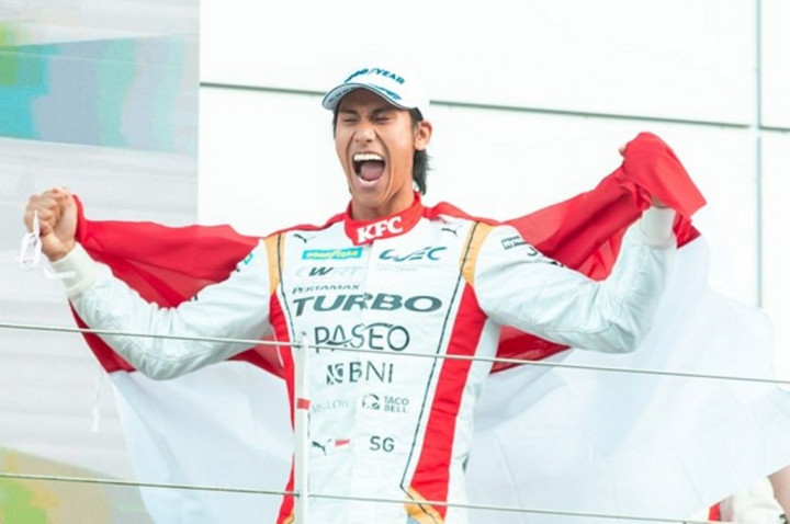 Sean Gelael Kembali Bela Team WRT di FIA World Endurance Championship 2023