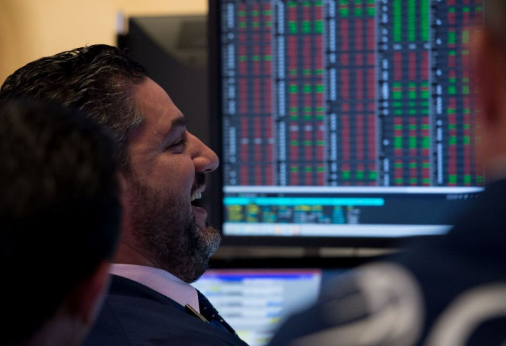 Wall Street Meroket Jelang Laporan Inflasi AS