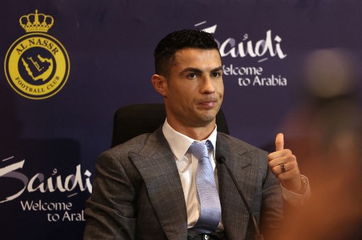 Luar Biasa, Tiket Laga Debut Ronaldo di Arab Mencapai Rp4,11 miliar