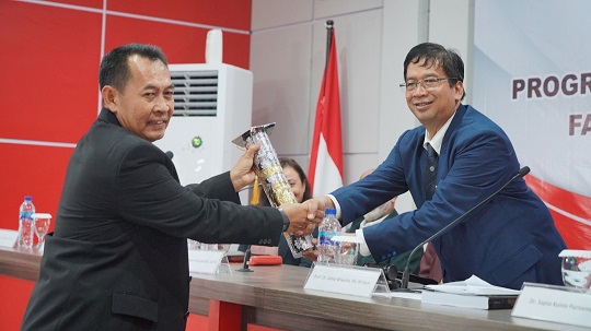 Sri Haryono Sabet Gelar Doktor UNS Berkat Alat Pengukur Power Tungkai Berbasis Digital