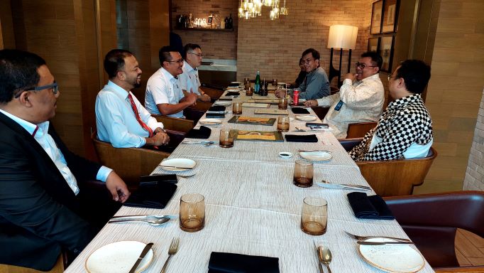 Indonesia Eyeing Stronger Economic Ties with Malaysia's Johor