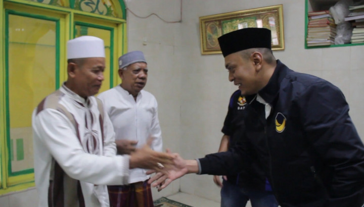 PSP Foundation Bagikan Alat Salat dan AC ke Sejumlah Masjid di Medan