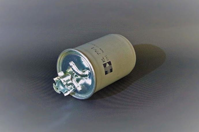 Awas Turun Mesin, 7 Ciri Filter BBM Mobil Bermasalah