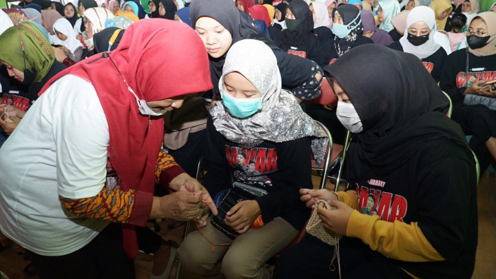 Lestarikan Keberagaman, Relawan Gelar <i>Workshop</i> Kerajinan