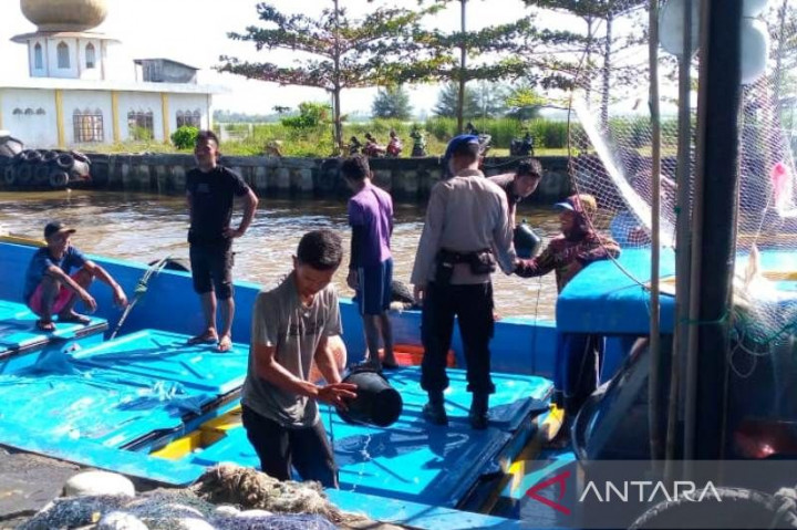 Polisi Patroli Rutin Cegah Premanisme Terhadap Nelayan