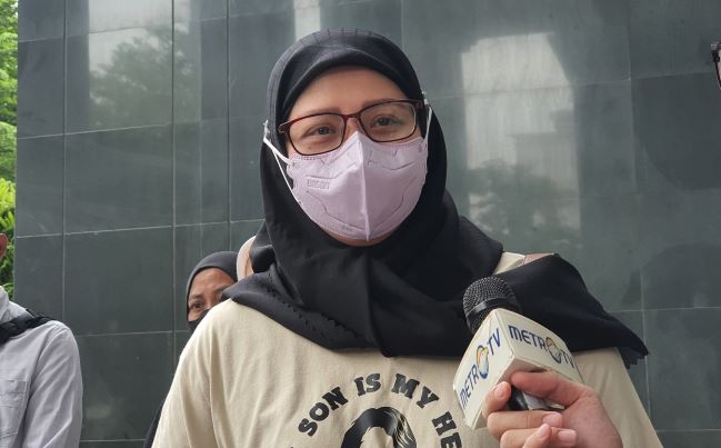 Sidang Perdana Hari Ini, Orang Tua Korban Gagal Ginjal Berharap Keadilan