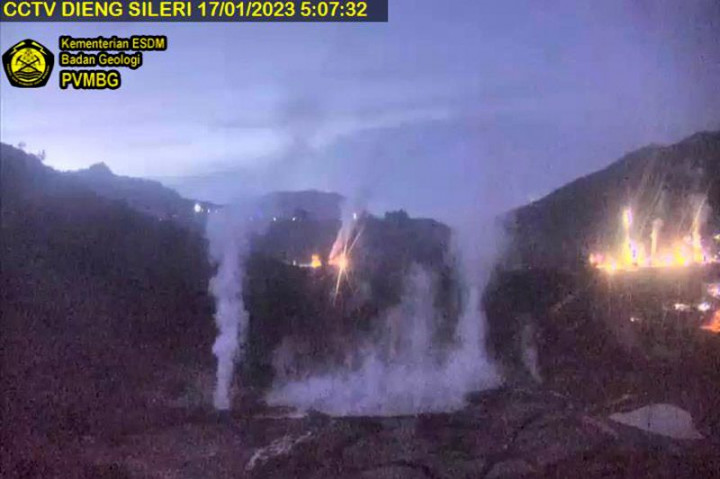 PVMBG: Aktivitas Gunung Api Dieng Masih Fluktuatif