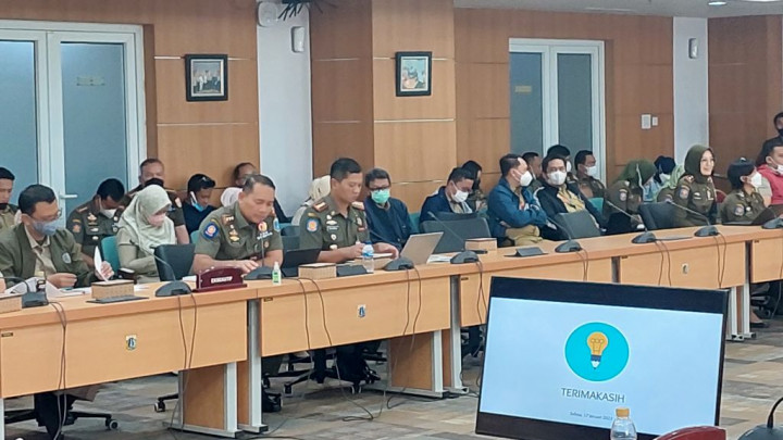 Satpol PP Hibahkan Rp23 Miliar ke Kodam Jaya dan Marinir untuk Beli Land Crusier hingga Fortuner