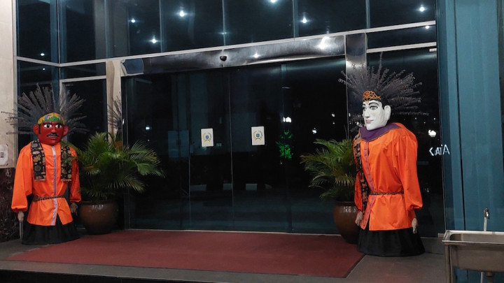 Begini Suasana Penggeledahan KPK di DPRD DKI