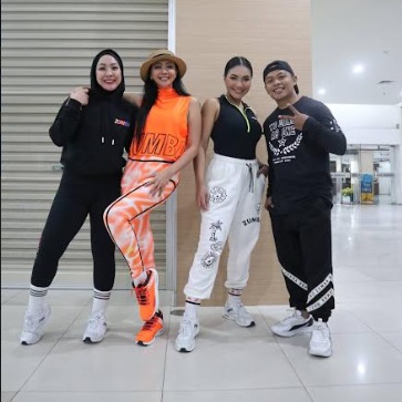 Zumba Party Digelar, Bagikan Resolusi Sehat di Tahun Baru