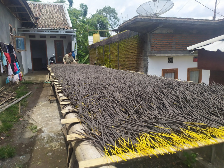 Desa Sentra Perajin Dupa di Malang Kebanjiran Order Jelang Imlek