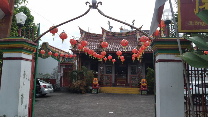 PPKM Dicabut, Kelenteng di Yogyakarta Tampung Kapasitas Penuh Jemaat Saat Imlek