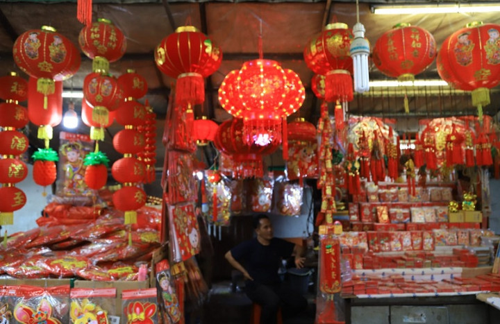 Tak Ada Peningkatan Penjualan Printilan Imlek di Tangerang