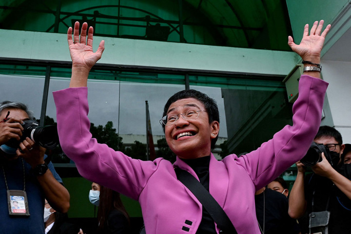 Peraih Nobel Filipina Maria Ressa Dibebaskan dari Penggelapan Pajak