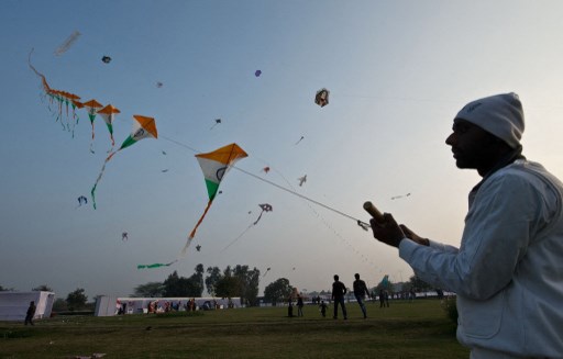 Populer Internasional: 6 Tewas Terjerat Tali Layangan hingga Pengunduran Presiden Vietnam
