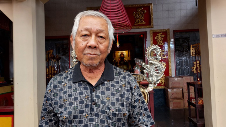 Cerita Asikin, 12 Tahun Mengabdi di Vihara Dharma Ramsi Bandung