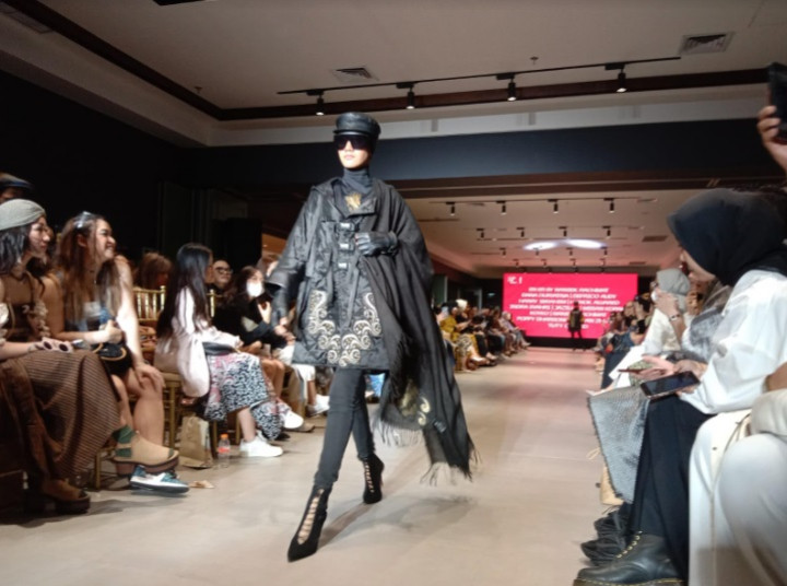 Kerajinan Khas Gorontalo Menjadi Material Fashion Utama di IFW 2023