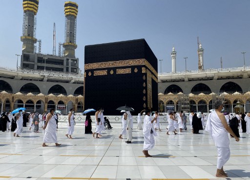 Lakukan Pelecehan Seksual Saat Tawaf, Jemaah Umrah Indonesia Dipenjara 2 Tahun