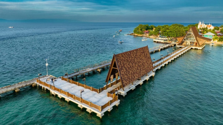 Dipoles Rp96 Miliar, Begini Potret Terbaru Pantai Malalayang dan Bunaken