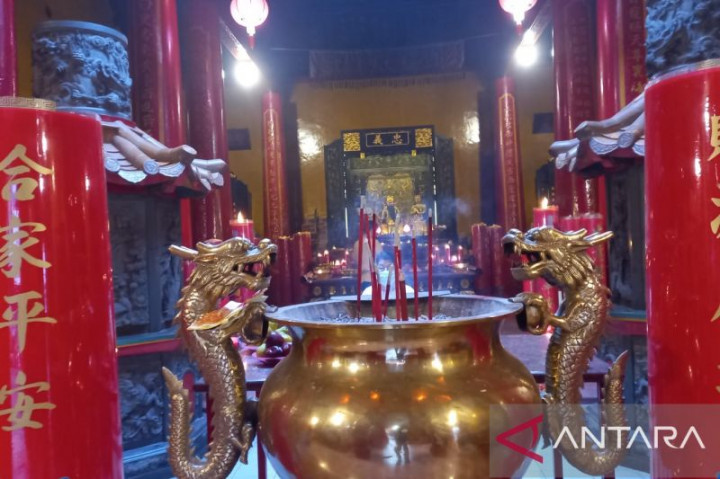 Ratusan Wisatawan Kunjungi Klenteng Tertua di Pangkalpinang