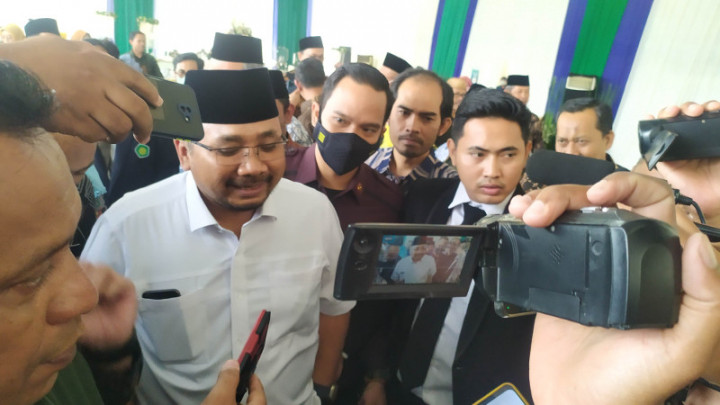 Menag Yaqut Berkilah saat Dicecar Dasar Usulan Kenaikan Biaya Haji