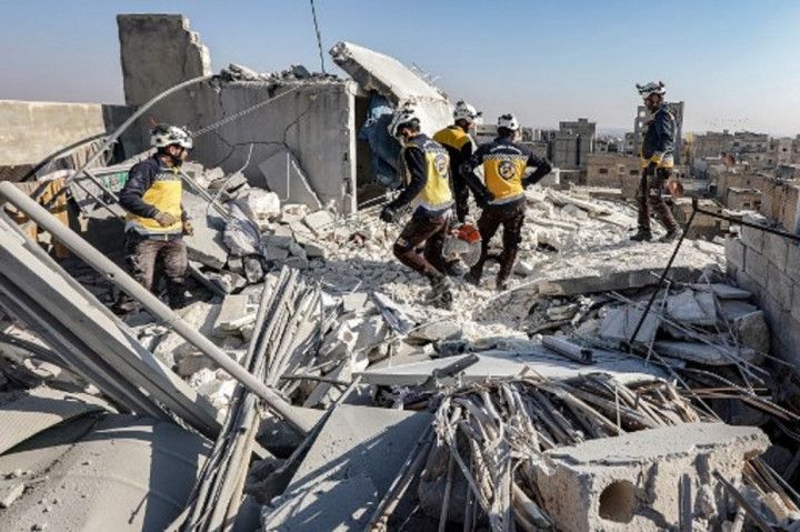 10 Orang Tewas dalam Insiden Bangunan Roboh di Aleppo Suriah