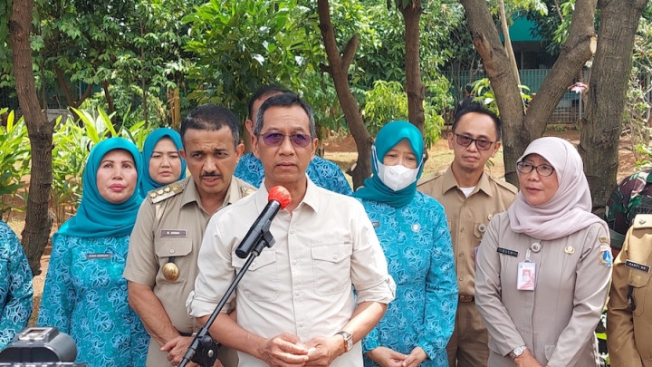 Pj Gubernur DKI Wajibkan Warganya Vaksin <i>Booster</i> Kedua