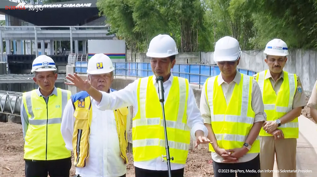 6 Tahun Sodetan Ciliwung Mangkrak, Jokowi Harap April 2023 Selesai