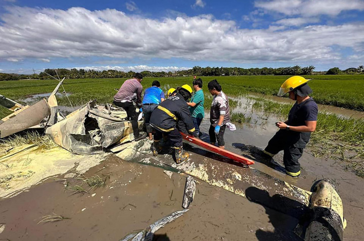 Tragis! Pesawat Militer Filipina Jatuh, Dua Penerbang Tewas