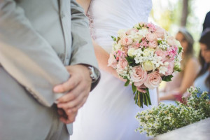 Isu Pernikahan Dini Mencuat, Ini Kata Psikologi Anak Terkait Dampaknya