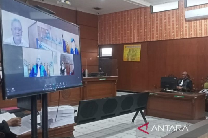 Eks Ketua DPRD Jabar Irfan Suryanagara Dituntut 12 Tahun Penjara