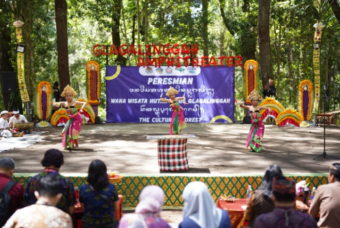 Kolaborasi Danone dan Kemenparekraf kembangkan 14 desa wisata di 7 Provinsi. (Foto: Ist)