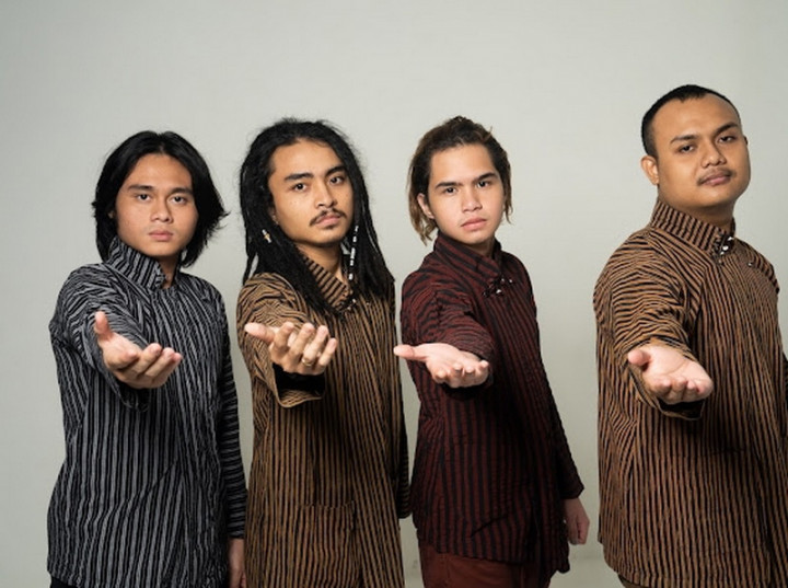 Dul Jaelani Suarakan Jeritan Hati Anak Broken Home di Lagu Terbaru Band Qodir