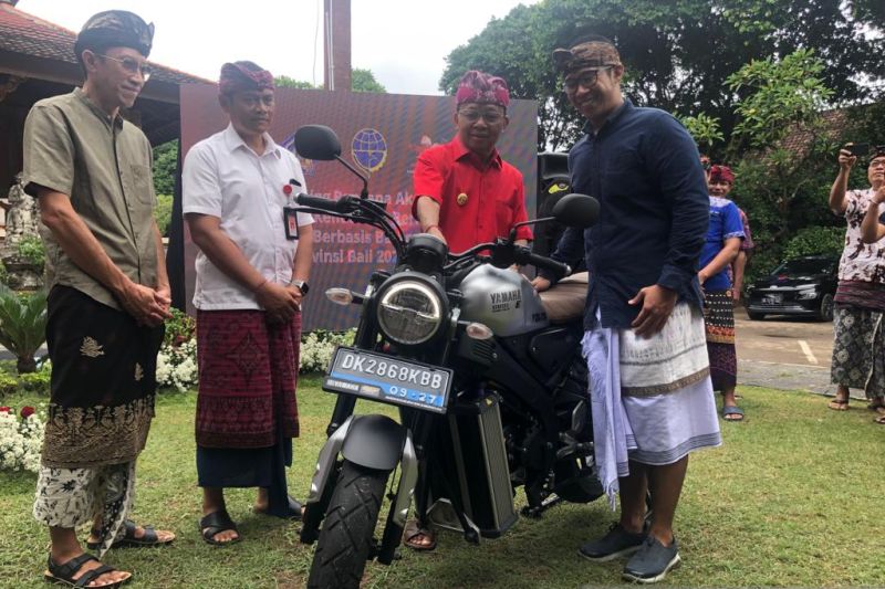 140 Ribu Motor Listrik Ditarget Mengaspal di Bali pada 2026