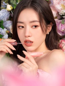 Resmi Launching di Indonesia, barenbliss Akhirnya Perkenalkan barenbliss Full bloom Transferproof Matte Tint