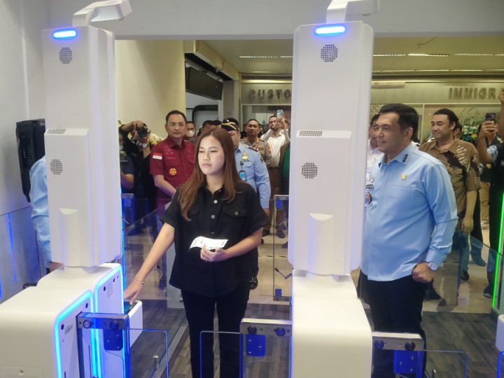 Imigrasi Operasikan 10 <i>Autogate</i> di Terminal 2 Bandara Soetta