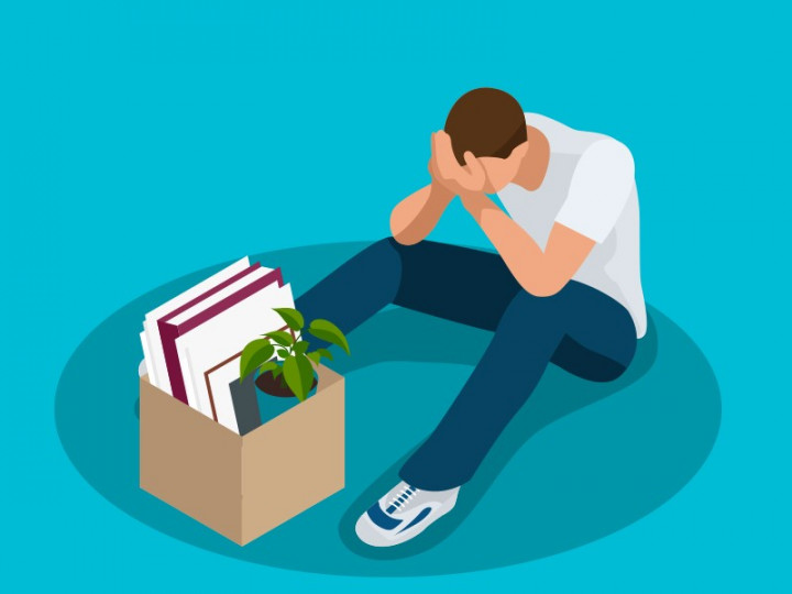 4 Tips yang Bisa Kamu Lakukan saat Kena PHK, Paling Terakhir Penting Sekali!