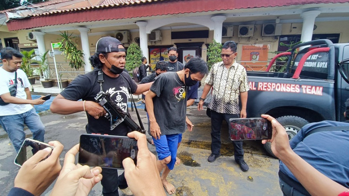 Kabur Usai Jambret Rp80 Juta di Cirebon, 3 Pelaku Ditangkap di Surabaya