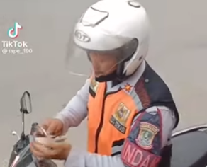 Viral Petugas Dishub Kota Bekasi Diduga Pungli ke Sopir Truk, Ini Dalihnya