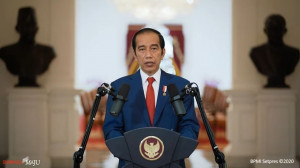 Pengamat: Publik Menikmati Hasil Kebijakan Jokowi Mengatasi Pandemi Covid-19