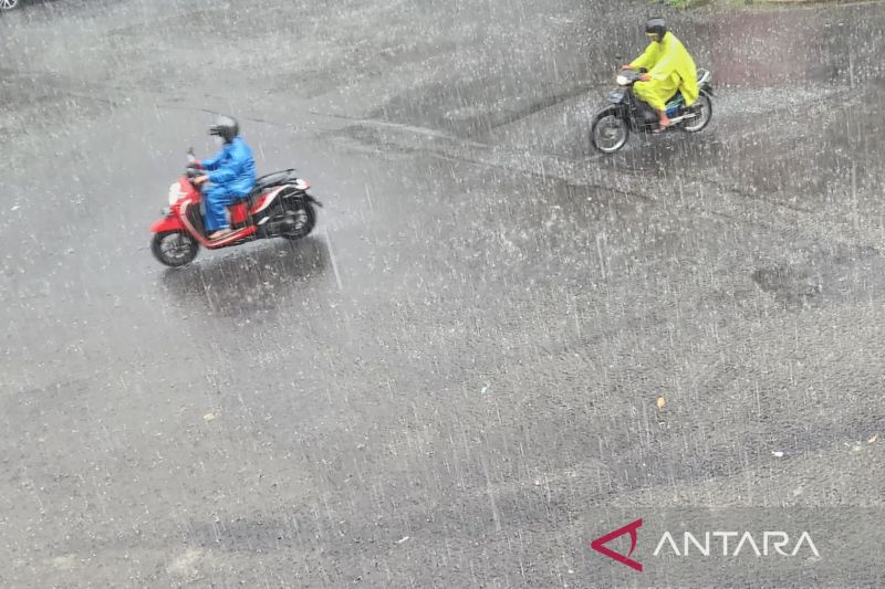 Bmkg Waspada Hujan Lebat Di Sejumlah Provinsi Di Indonesia Hari Ini