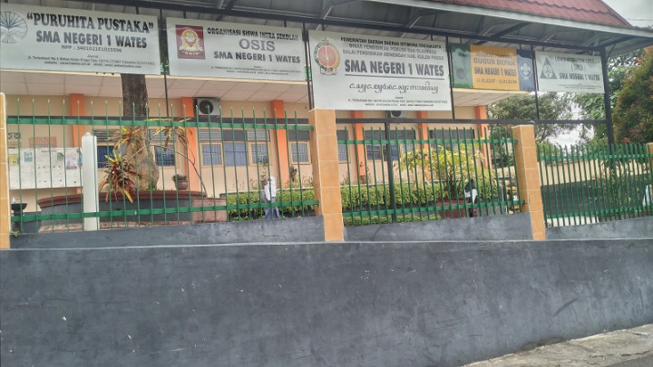 Pengadaan Seragam SMAN 1 Water Terbukti Ganjil, Uang Siswa Kembali