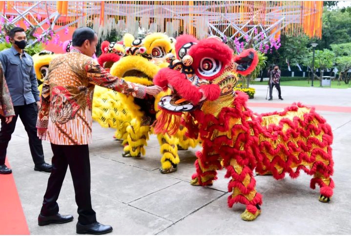 Momen Jokowi Hadiri Perayaan Imlek Nasional 2023