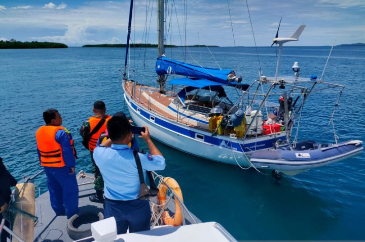 3 Kapal Asing Ditemukan Berlayar di Perairan Boalemo Gorontalo