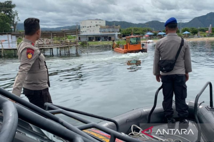 Masyarakat Diimbau Tidak Buang Sampah ke Danau Toba