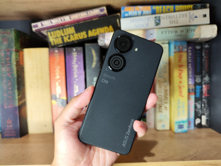 Review Asus Zenfone 9, Nostalgia Hape 5 Inci Spek Terkini