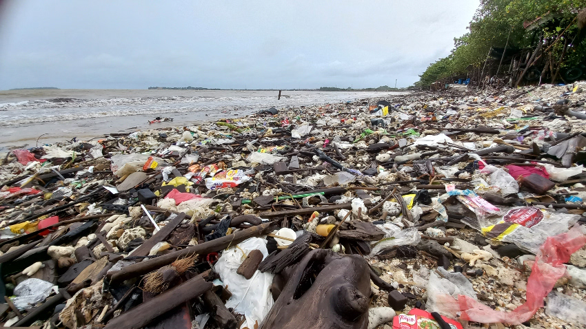 Pantai di Jepara Dipenuhi Sampah, Okupansi Hotel Menurun
