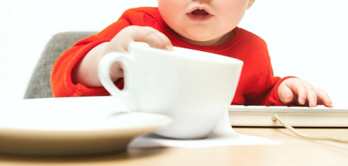 Apa akibat jika bayi terpapar kopi instan? Ini kata ahli. (Foto: Ilustrasi/Dok. Freepik.com)