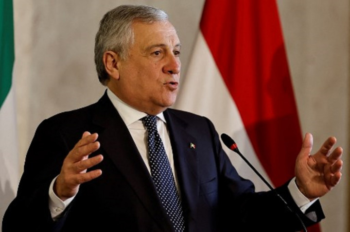 Italia Tidak Akan Kirim Senjata Ofensif ke Ukraina